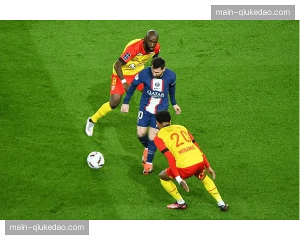 战术观察：西甲高位压迫强度同比下降，更多球队转向中位拦截与快速转换